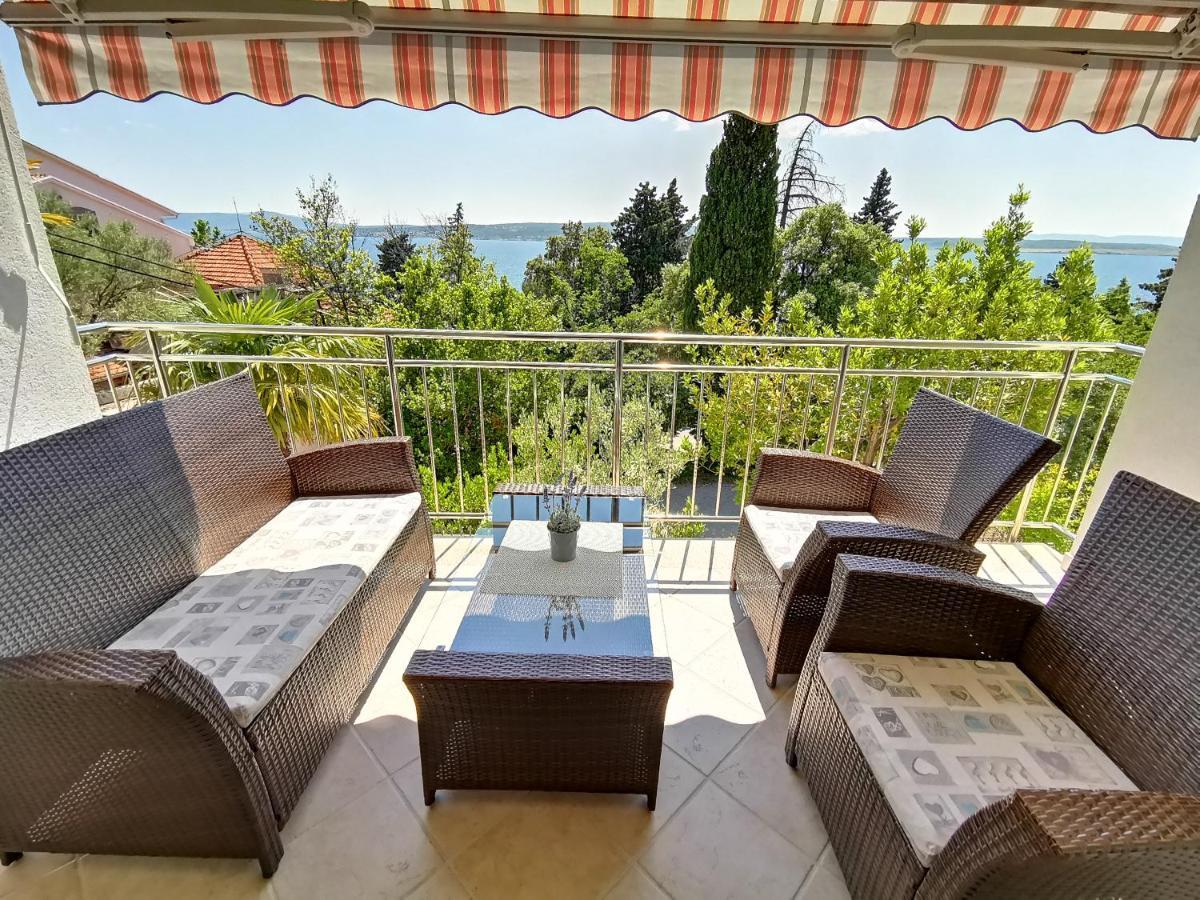 Villa Sara Crikvenica Exterior foto