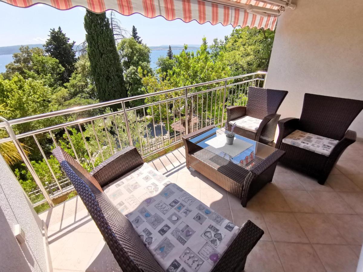Villa Sara Crikvenica Exterior foto