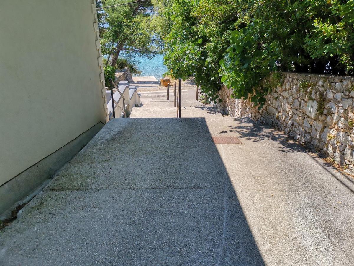 Villa Sara Crikvenica Exterior foto