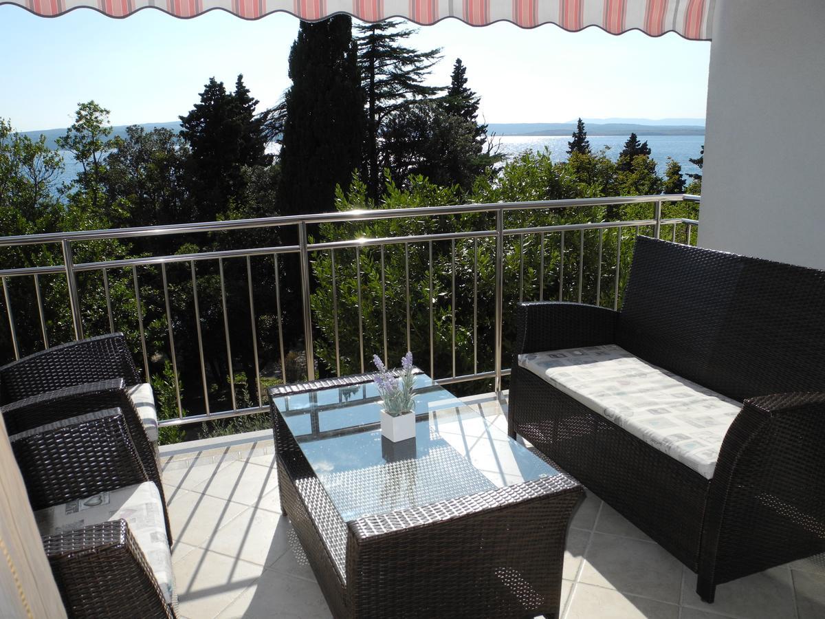 Villa Sara Crikvenica Exterior foto